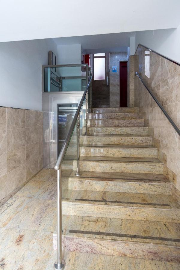 Mp5-Just Renovated Apartment Right On The Beach Malaga Exterior photo