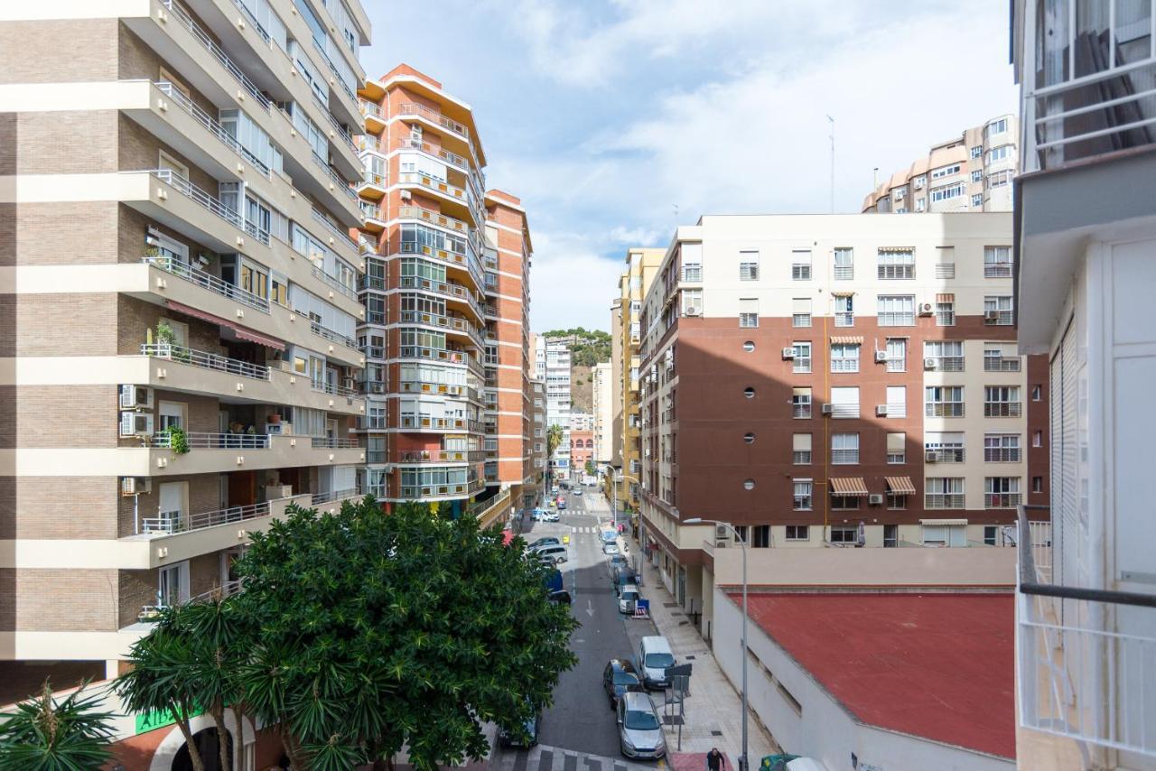 Mp5-Just Renovated Apartment Right On The Beach Malaga Exterior photo